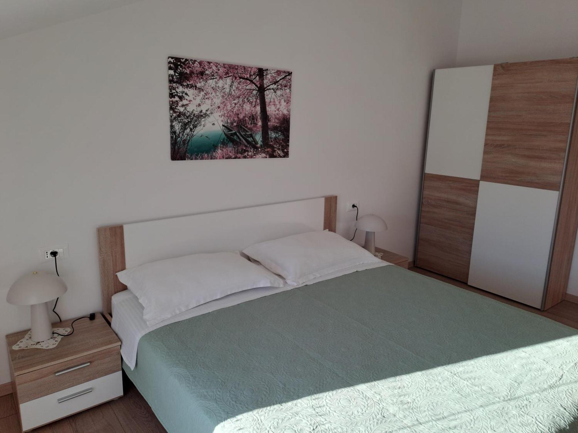 N & V Porec